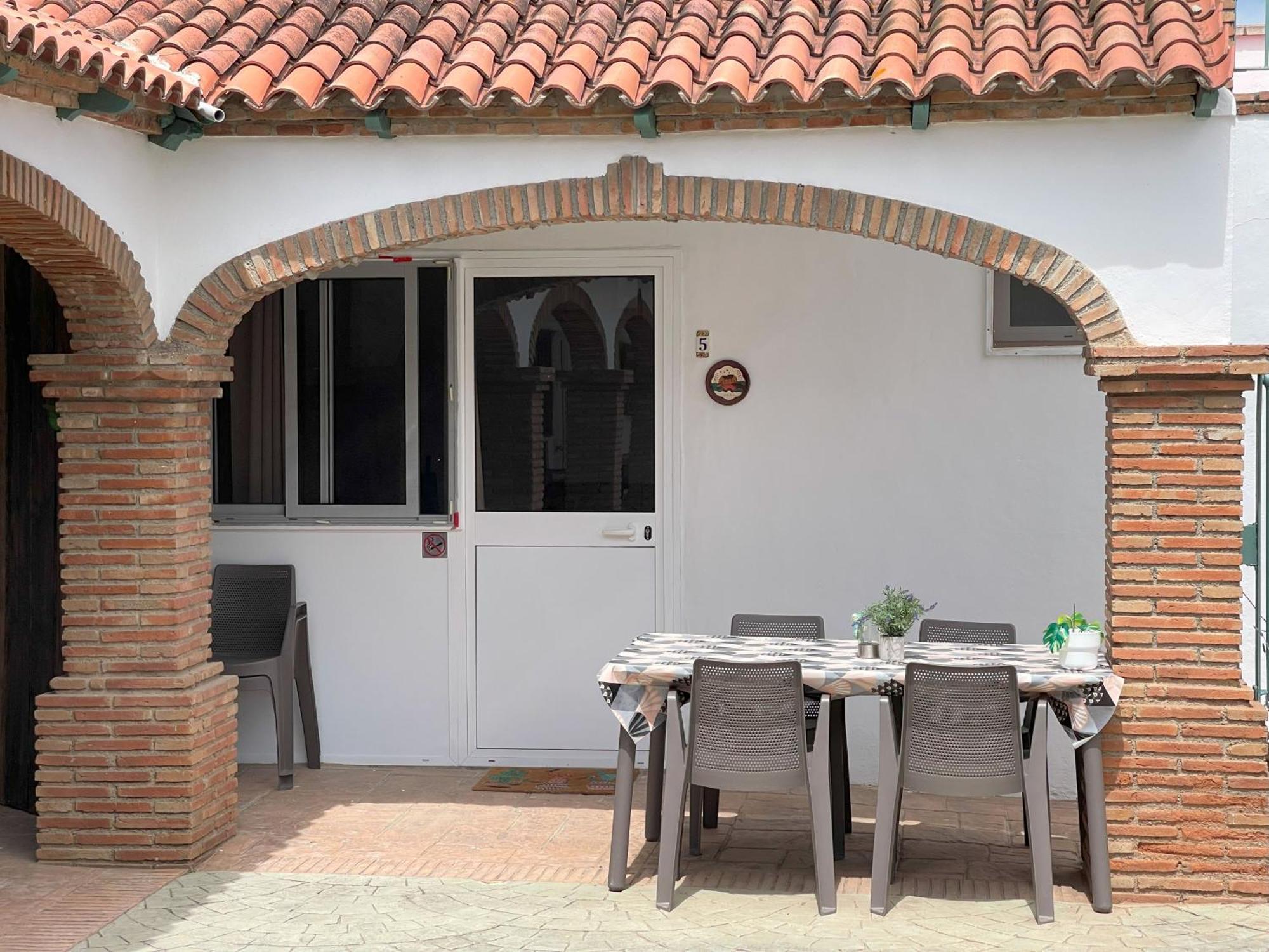 La Casa De Familia Bed & Breakfast Malaga Ngoại thất bức ảnh